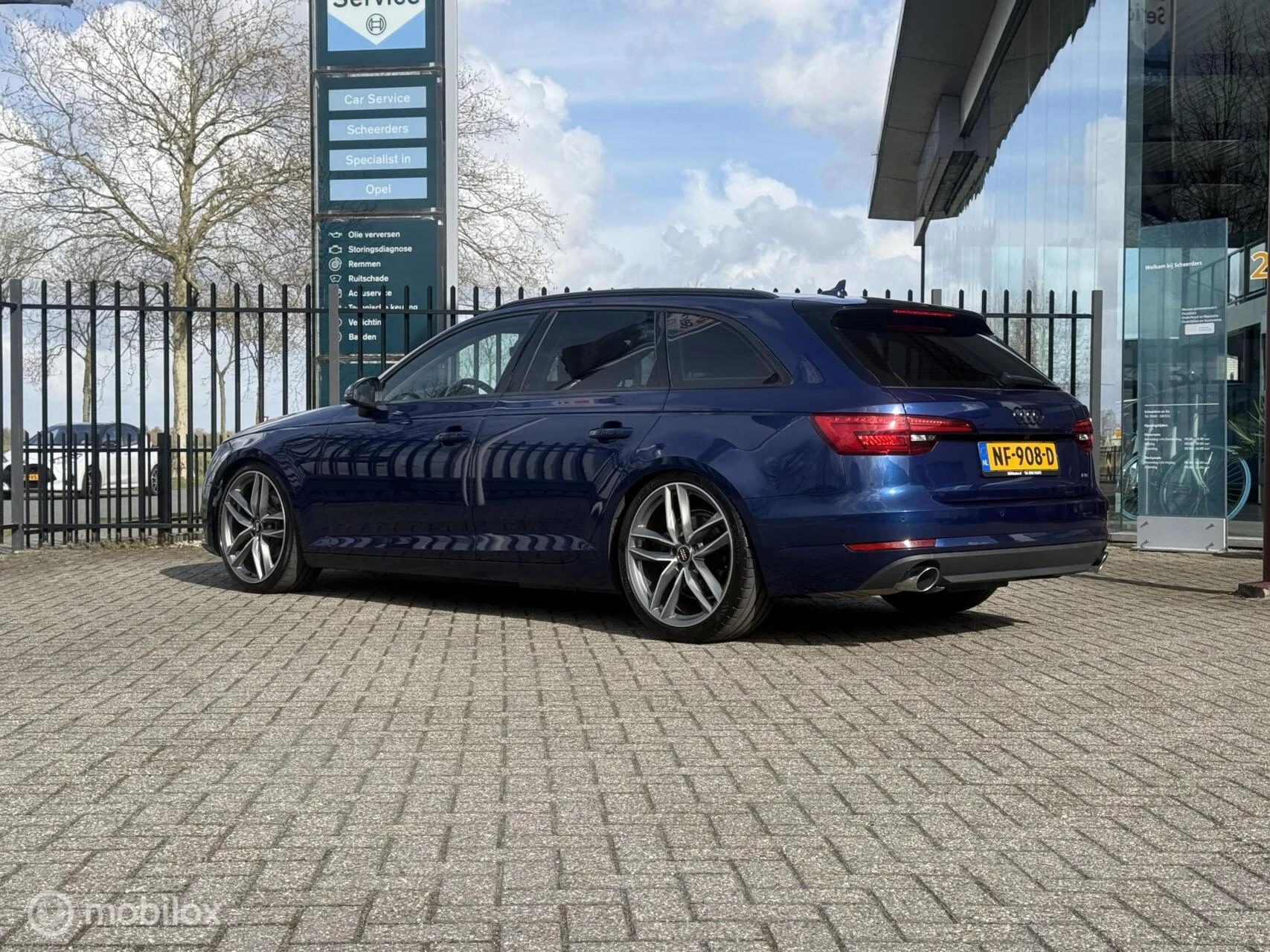 Hoofdafbeelding Audi A4