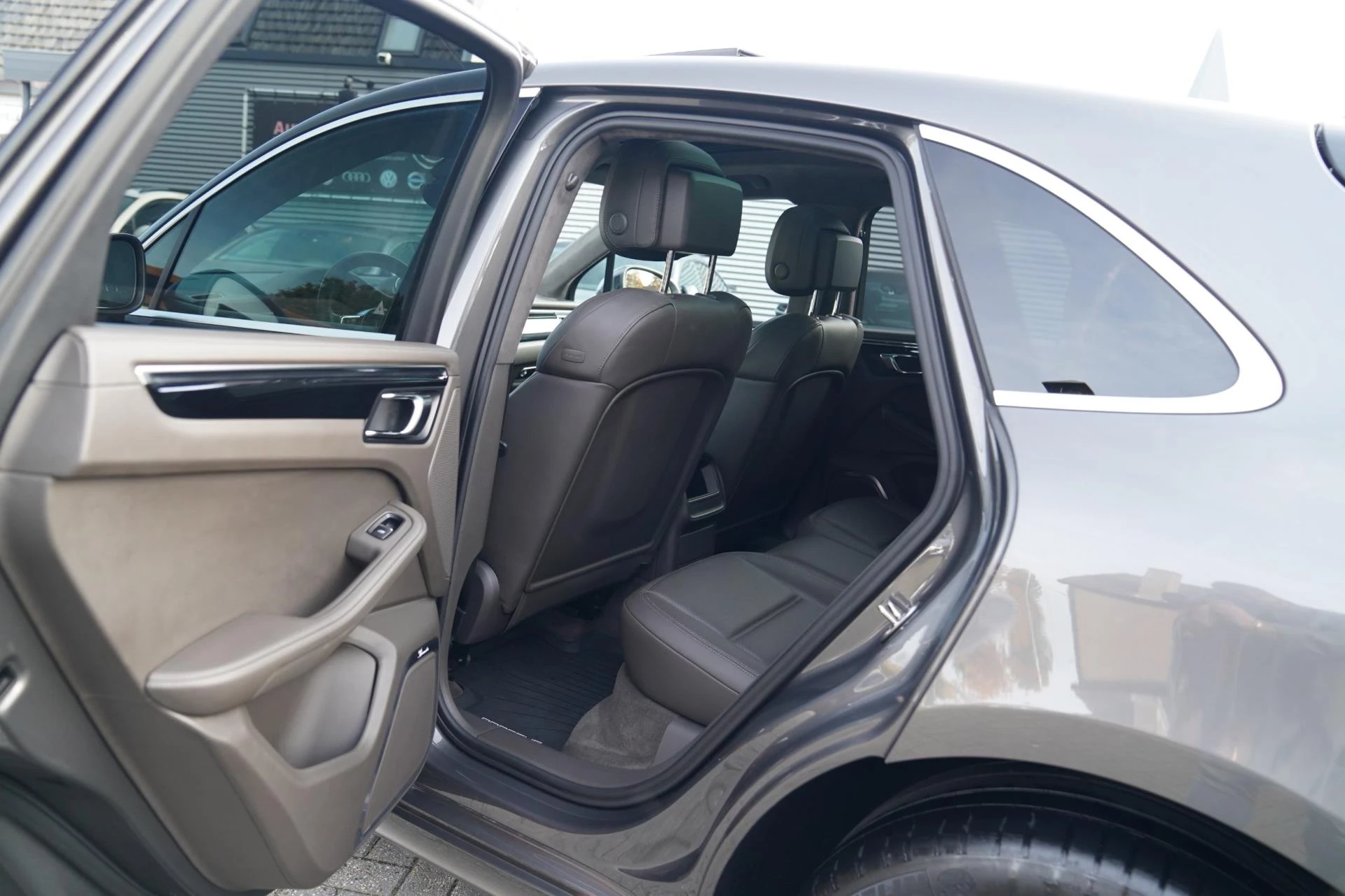 Hoofdafbeelding Porsche Macan