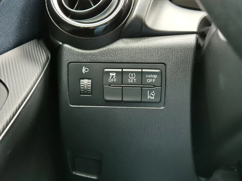 Hoofdafbeelding Mazda 2