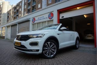 Volkswagen T-Roc Cabrio 1.5 TSI R-Line (3x) IQ-Drive Aut7 * BTW * Adaptive | Lane | Apple Carplay | Trekhaak | Keyless | Virtual Cockpit | Zeer Fraai