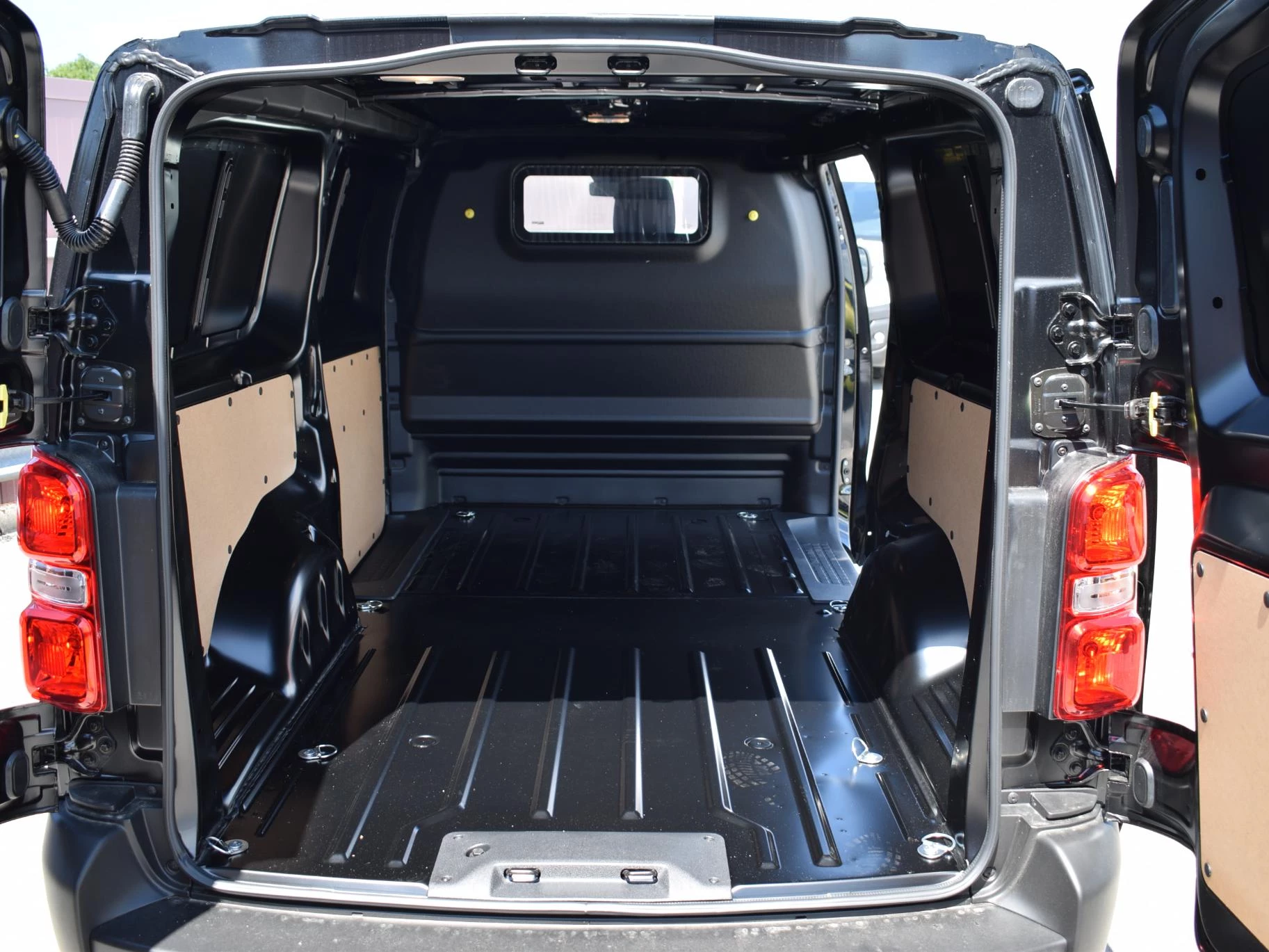 Hoofdafbeelding Opel Vivaro-e