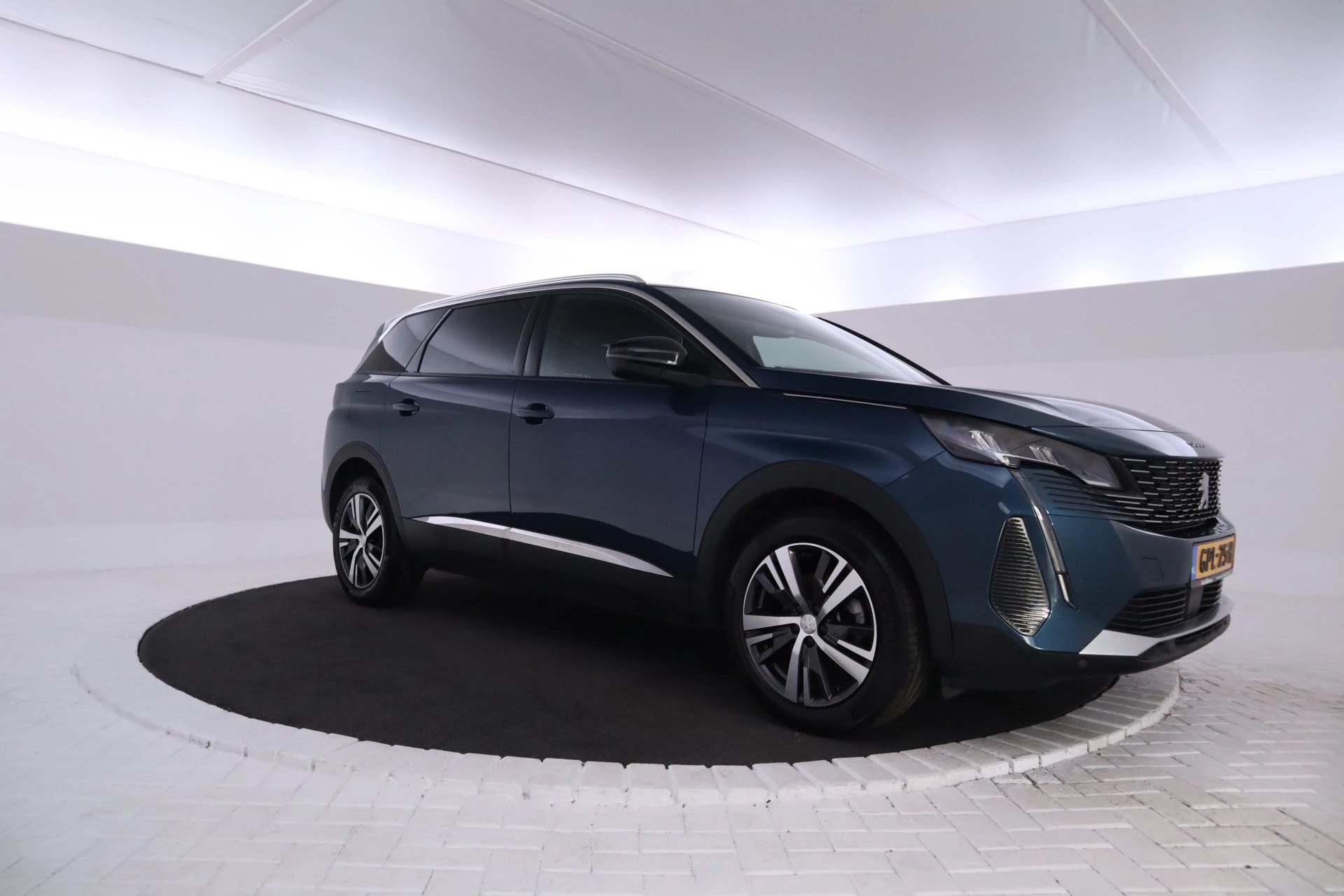 Hoofdafbeelding Peugeot 5008