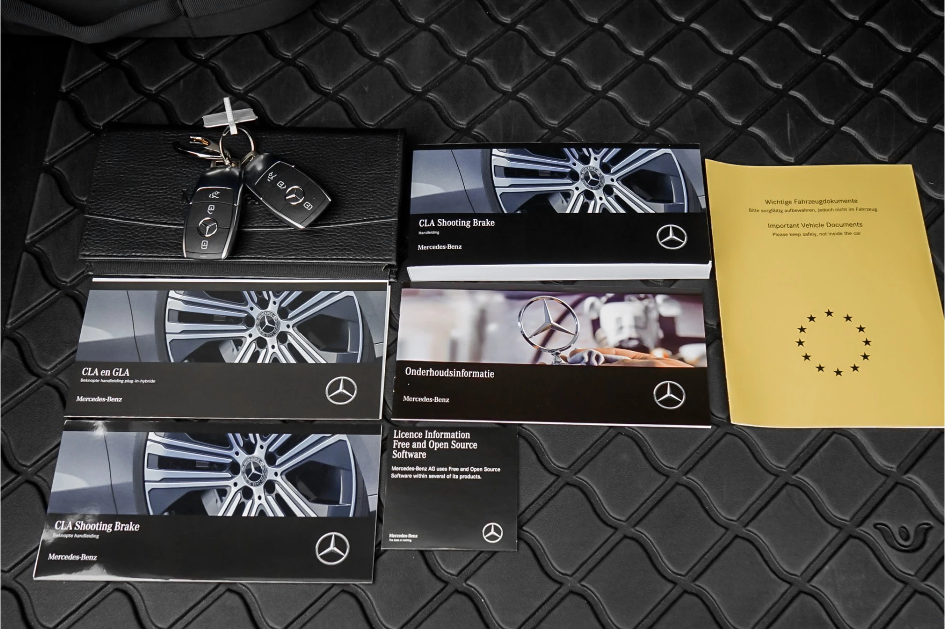 Hoofdafbeelding Mercedes-Benz CLA