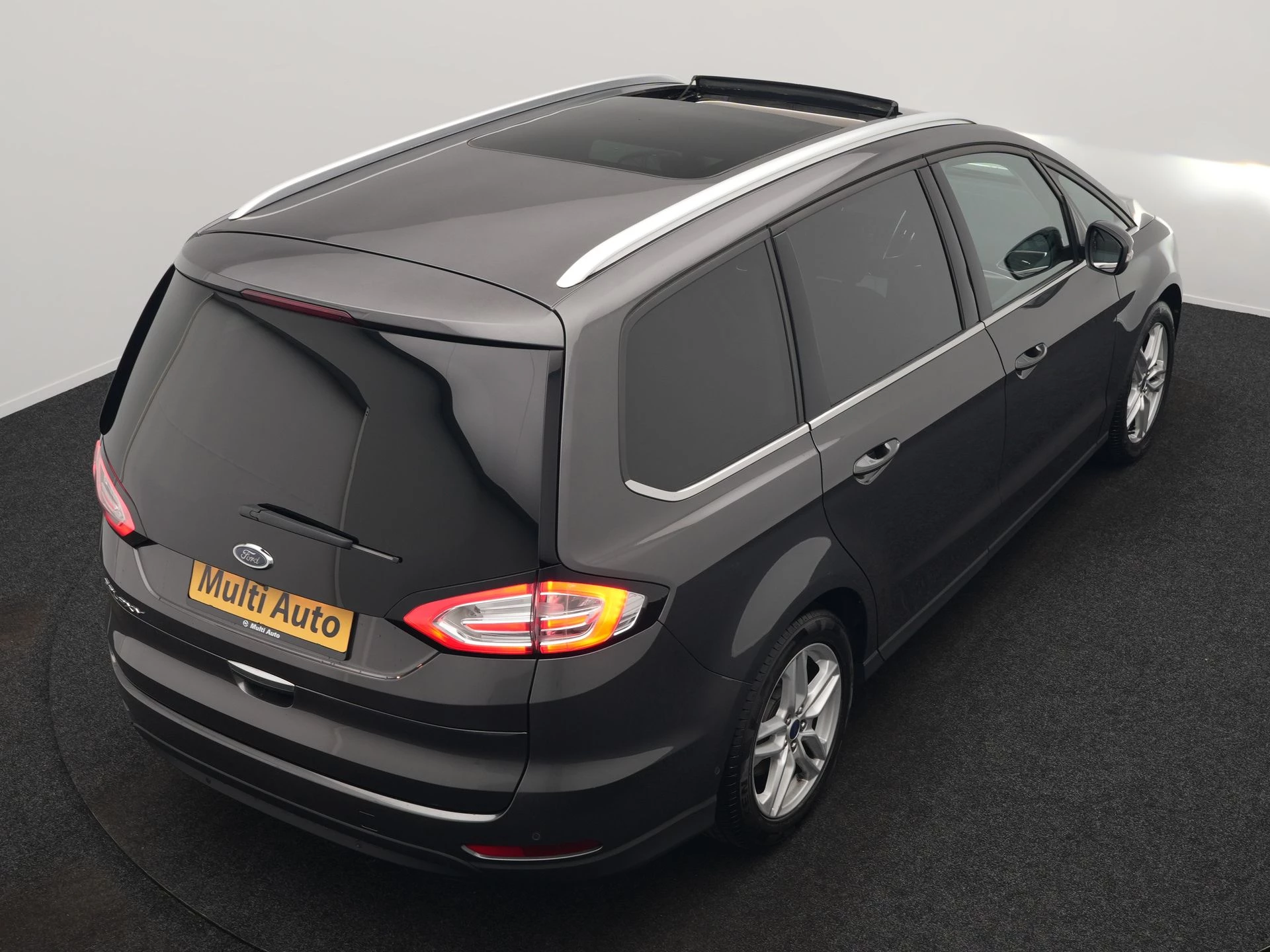 Hoofdafbeelding Ford Galaxy