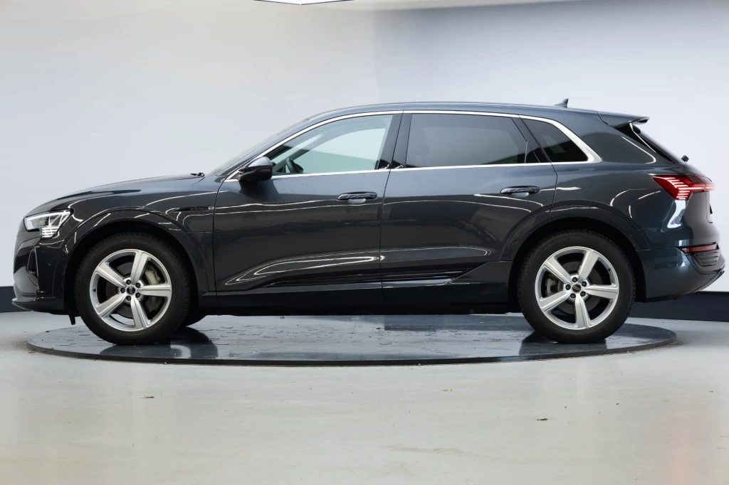 Hoofdafbeelding Audi Q8 e-tron