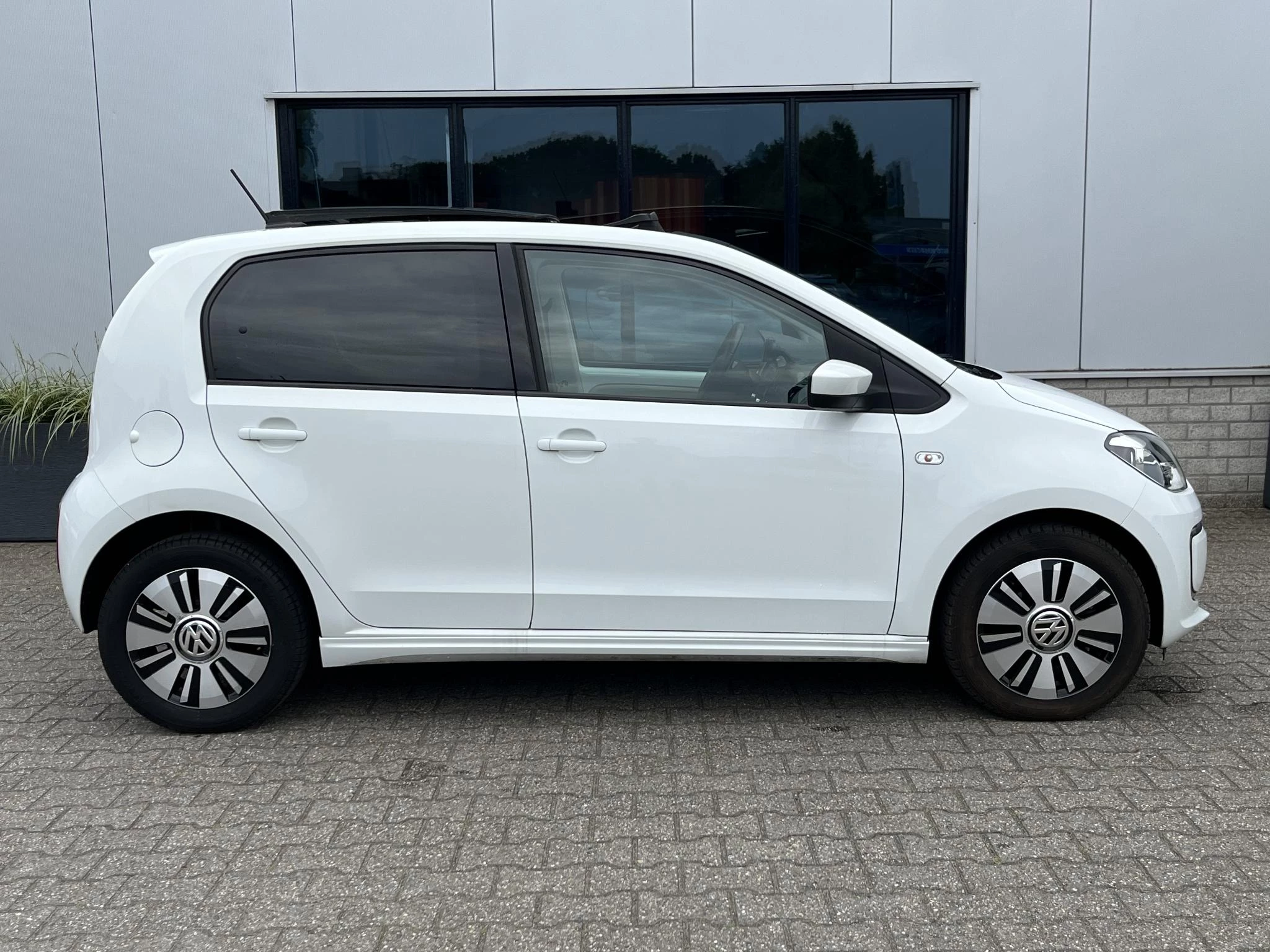 Hoofdafbeelding Volkswagen e-up!