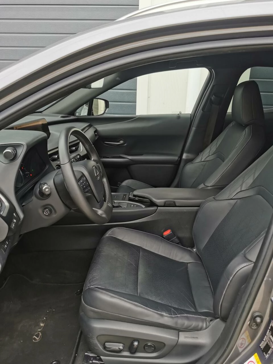 Hoofdafbeelding Lexus UX