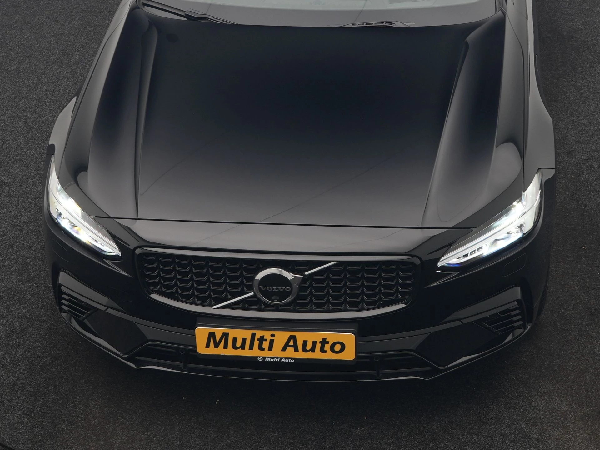 Hoofdafbeelding Volvo S90