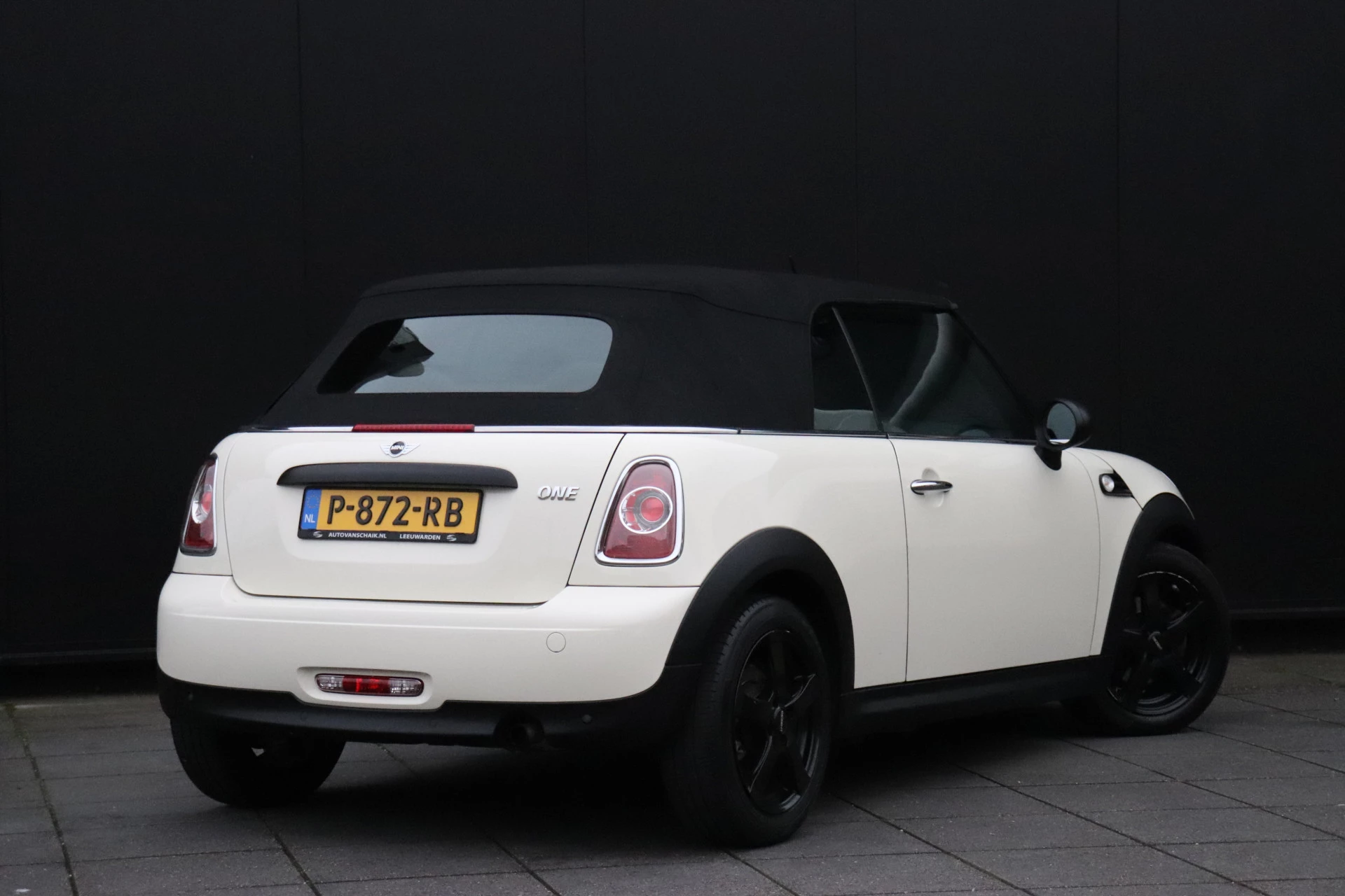 Hoofdafbeelding MINI One Cabrio