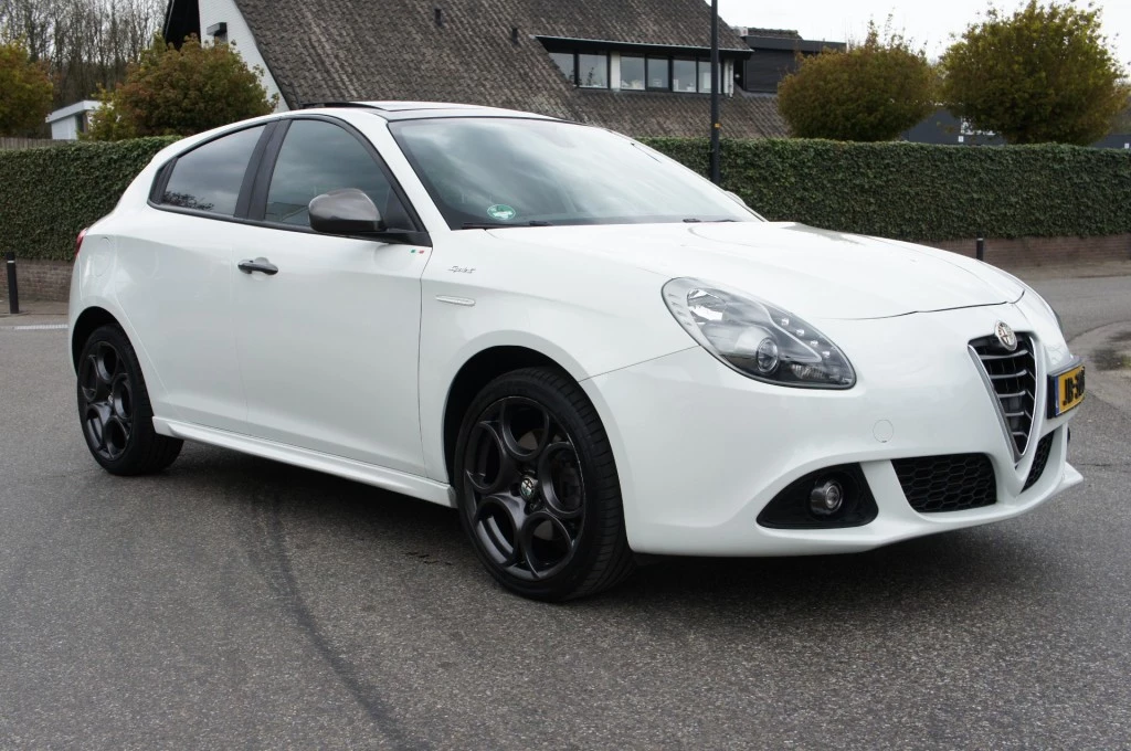 Hoofdafbeelding Alfa Romeo Giulietta