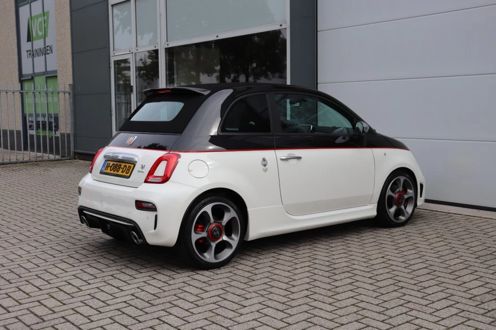 Hoofdafbeelding Fiat 500C