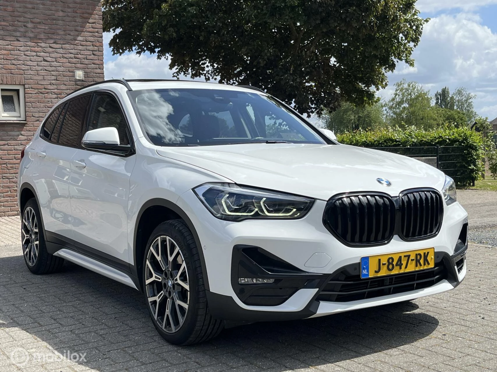 Hoofdafbeelding BMW X1