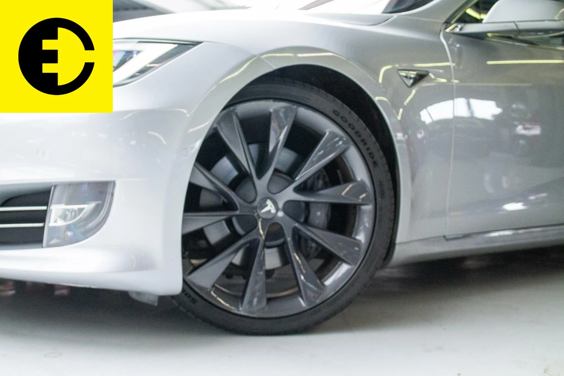 Hoofdafbeelding Tesla Model S