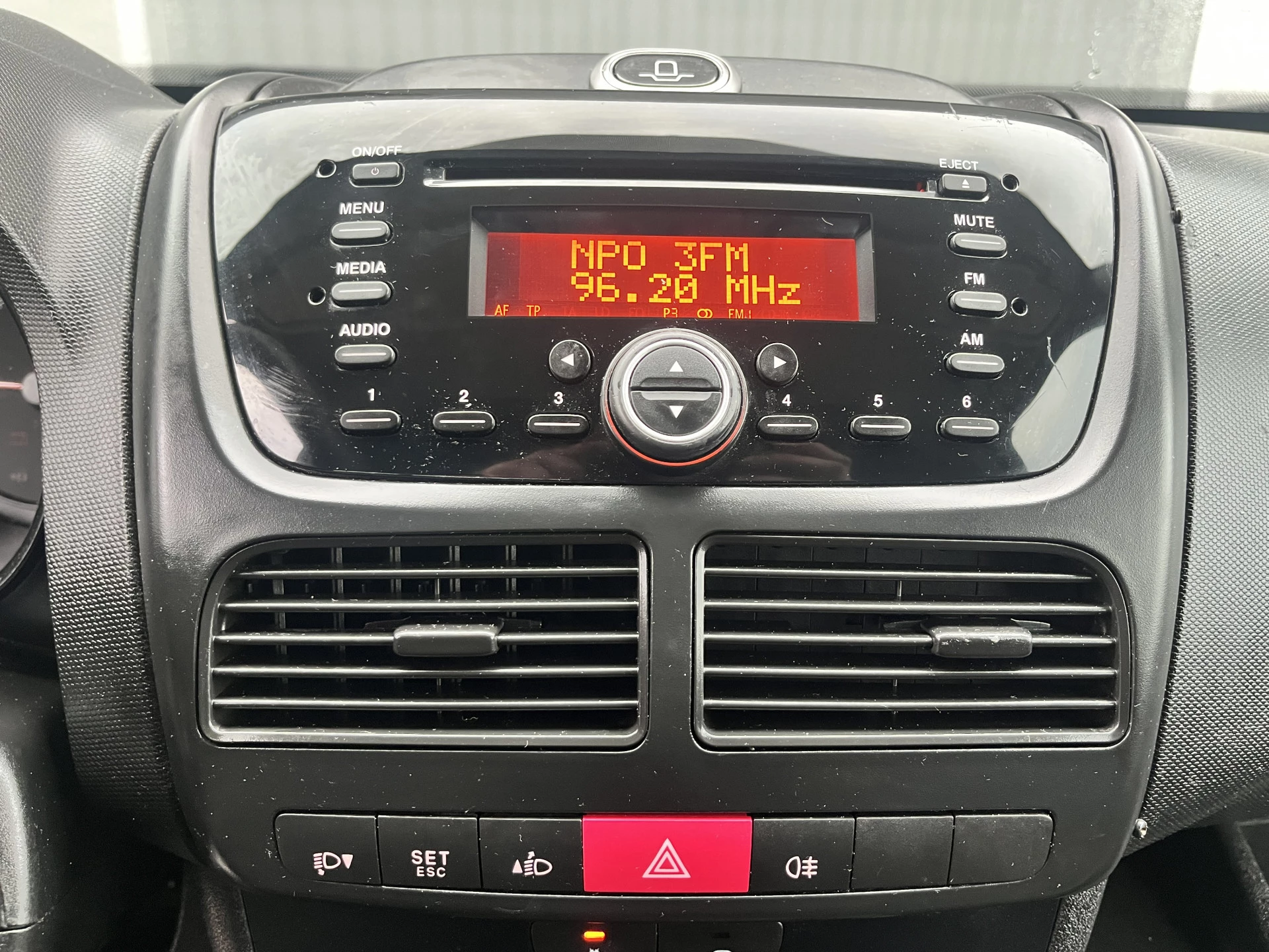 Hoofdafbeelding Opel Combo