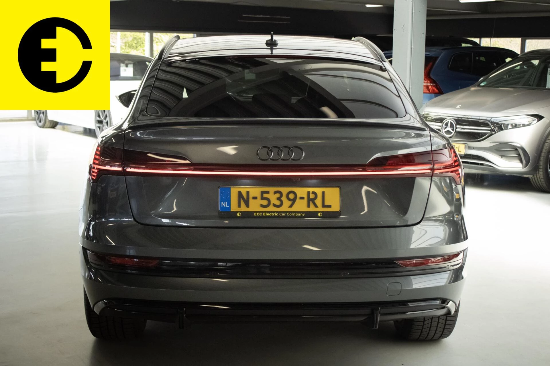 Hoofdafbeelding Audi e-tron