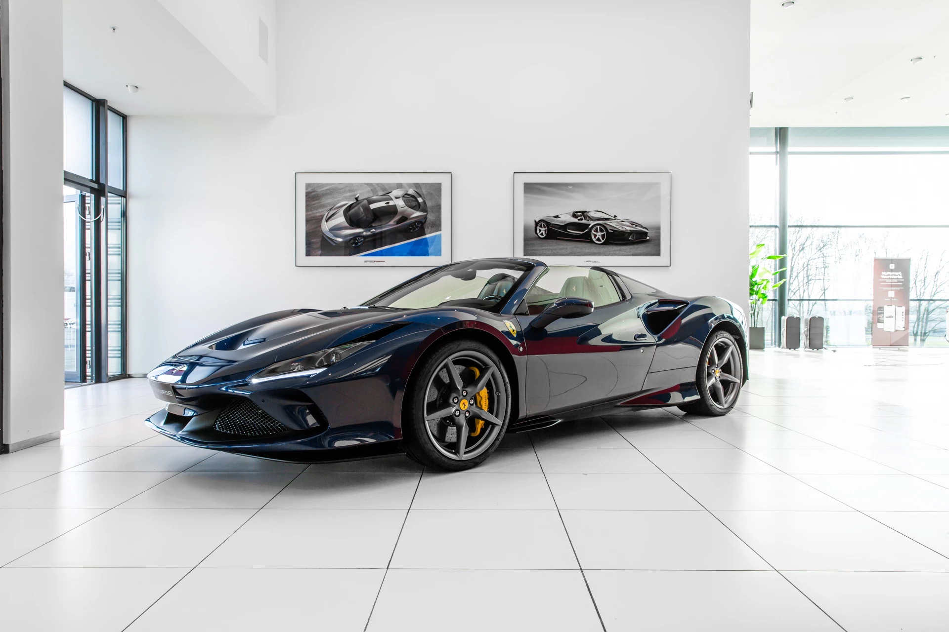 Hoofdafbeelding Ferrari F8 Spider