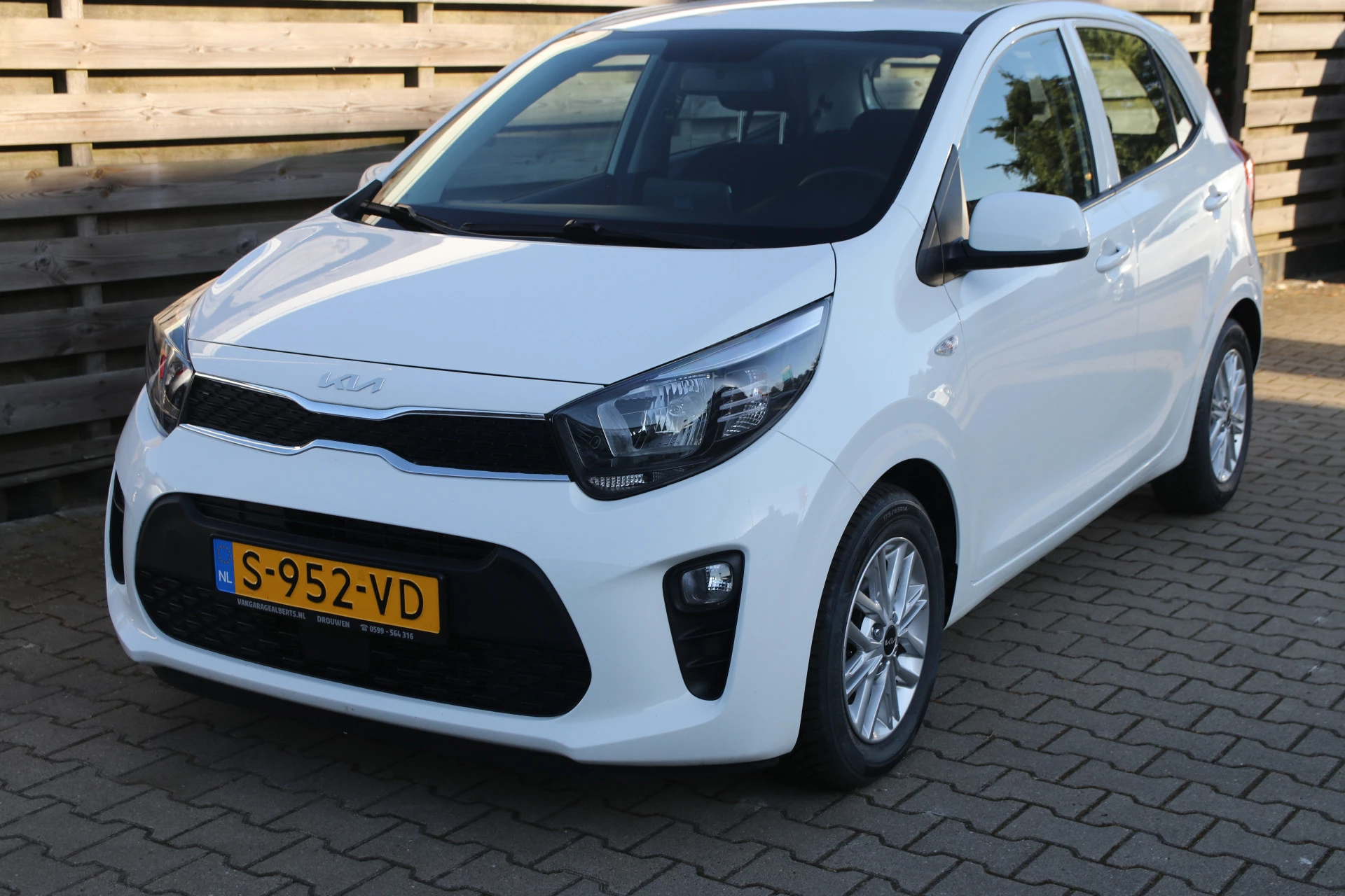 Hoofdafbeelding Kia Picanto
