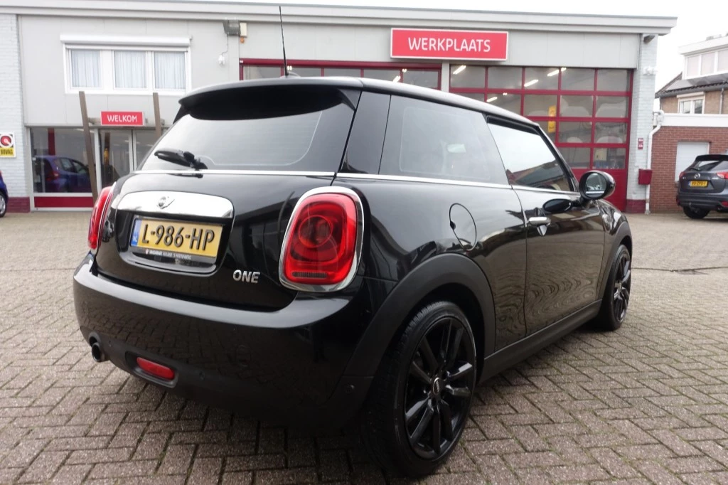 Hoofdafbeelding MINI One