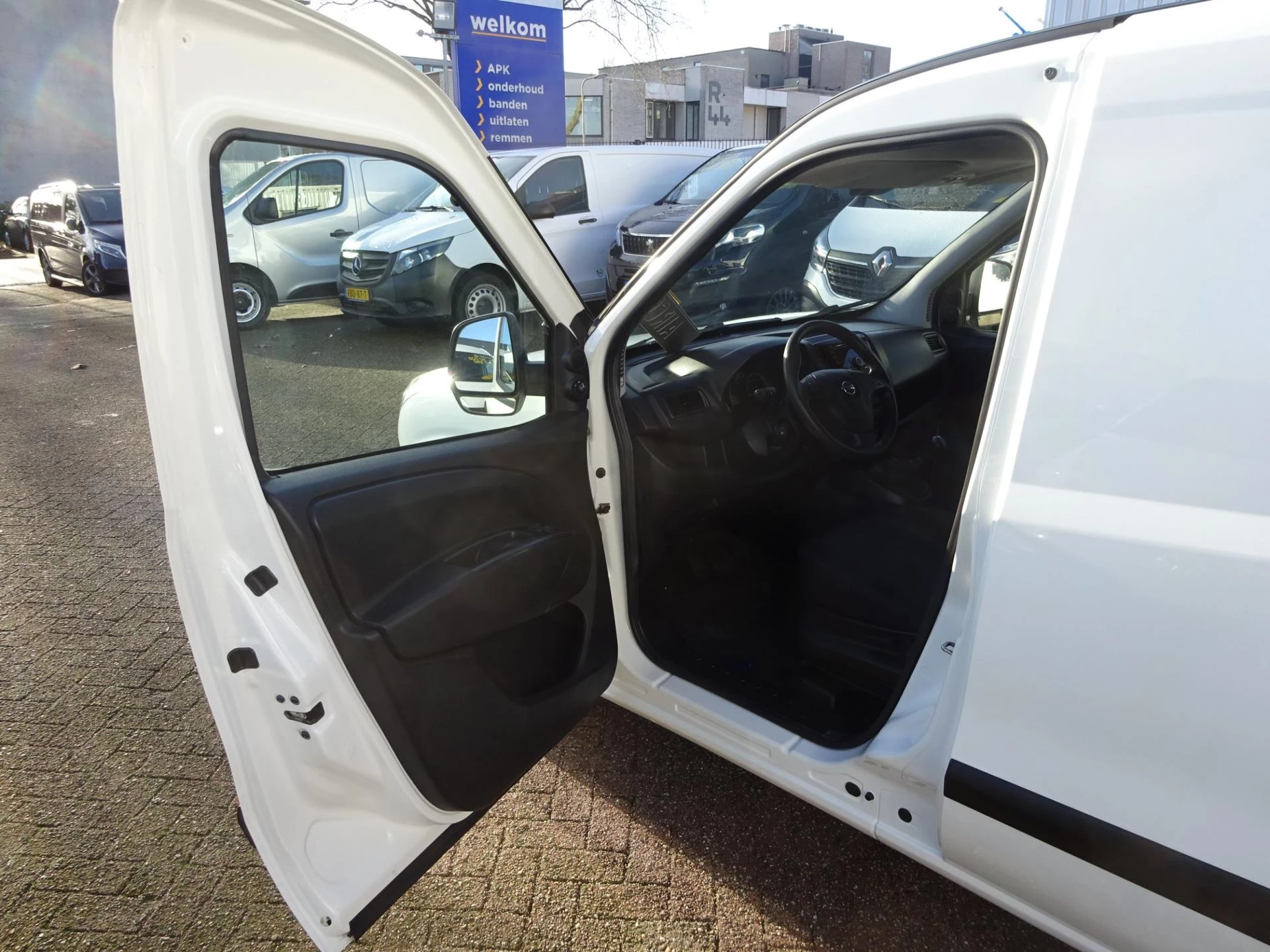 Hoofdafbeelding Opel Combo