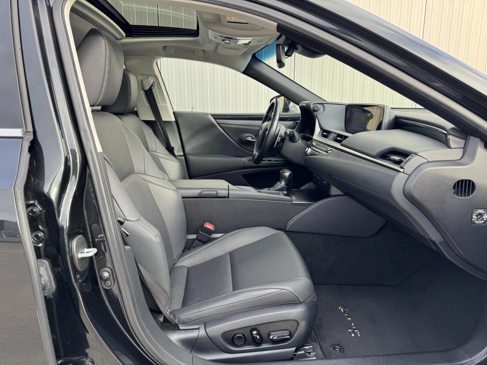 Hoofdafbeelding Lexus ES