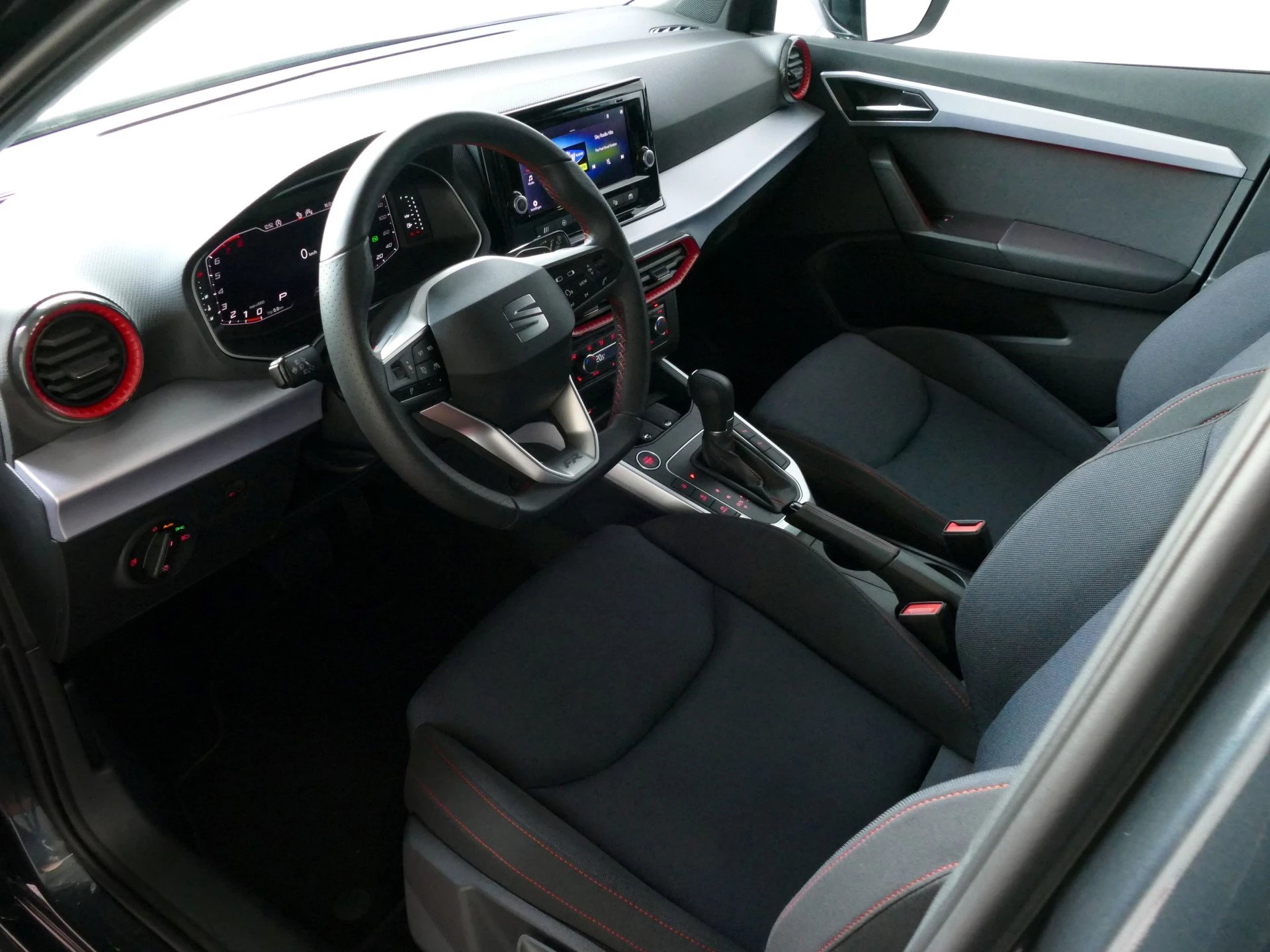 Hoofdafbeelding SEAT Arona