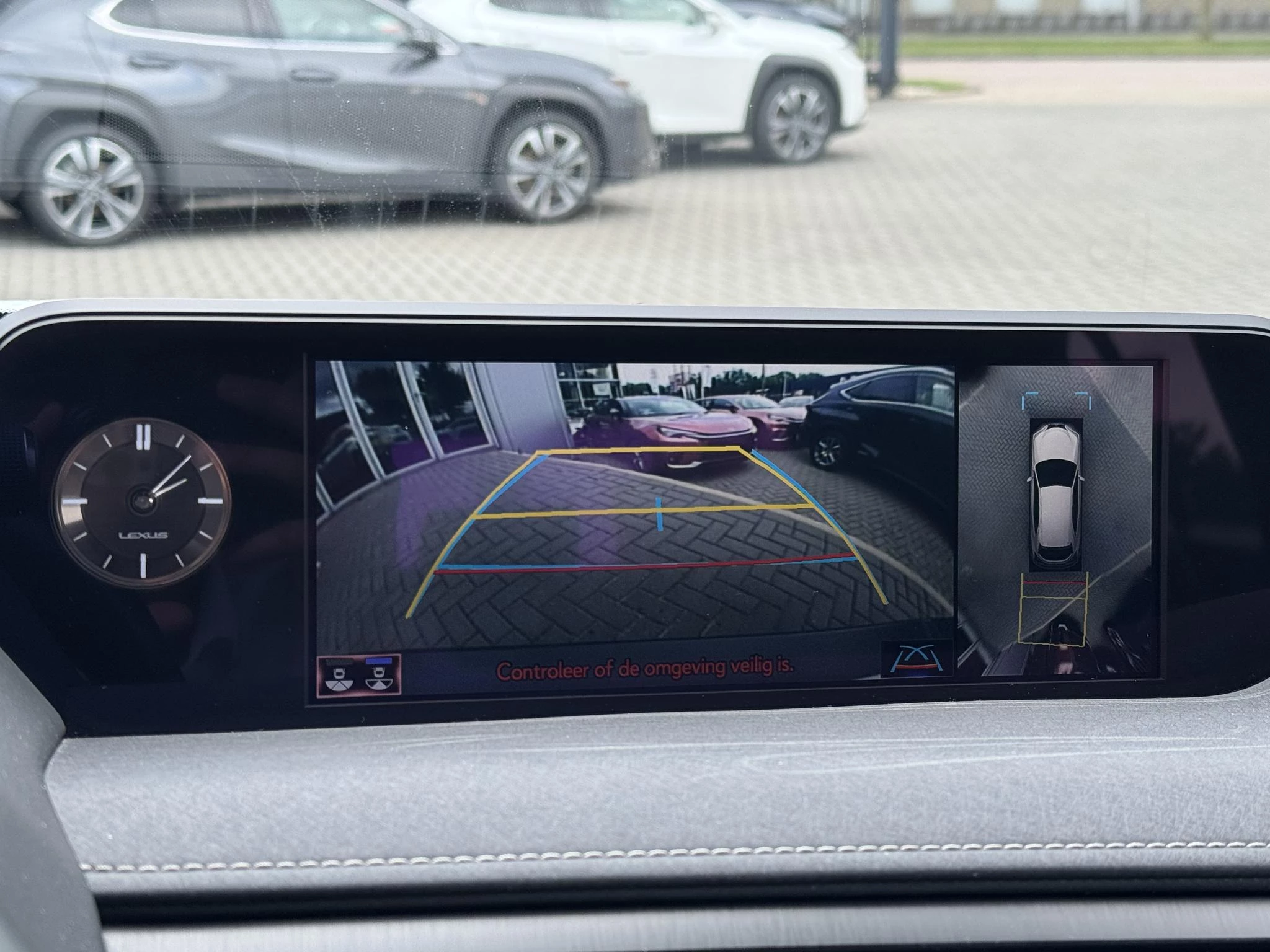 Hoofdafbeelding Lexus UX