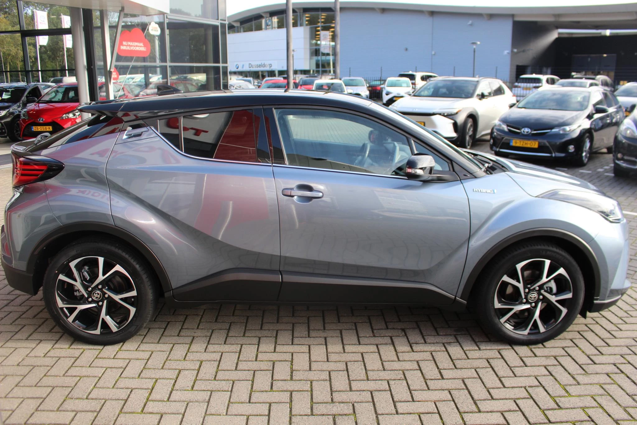 Hoofdafbeelding Toyota C-HR
