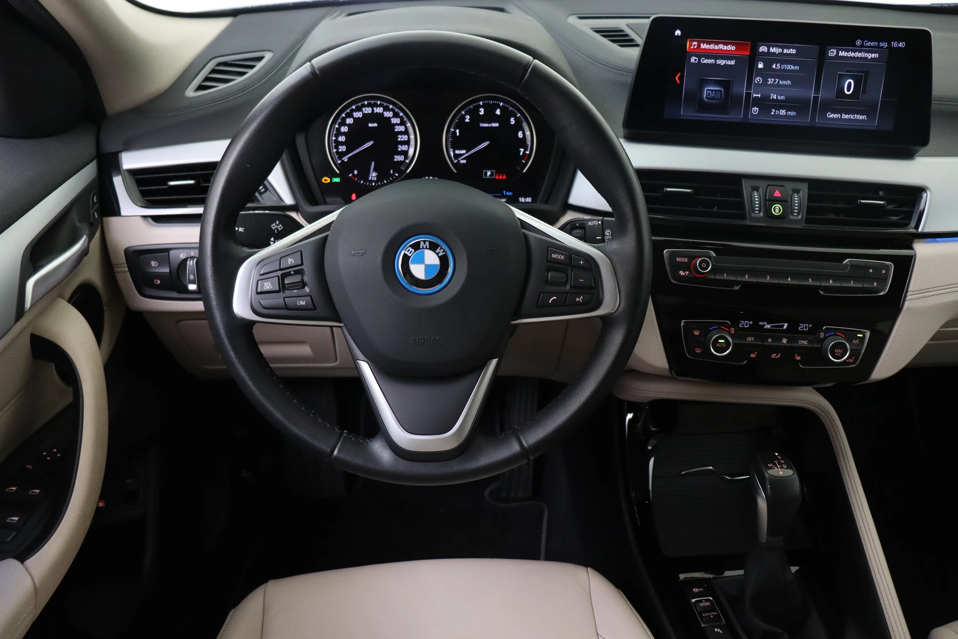 Hoofdafbeelding BMW X2