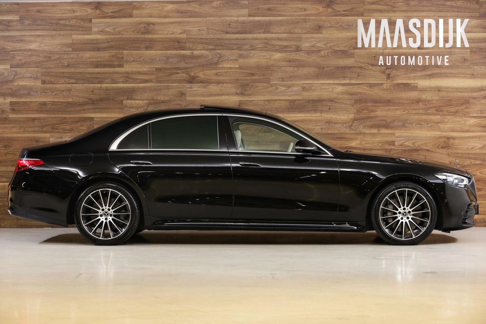 Hoofdafbeelding Mercedes-Benz S-Klasse