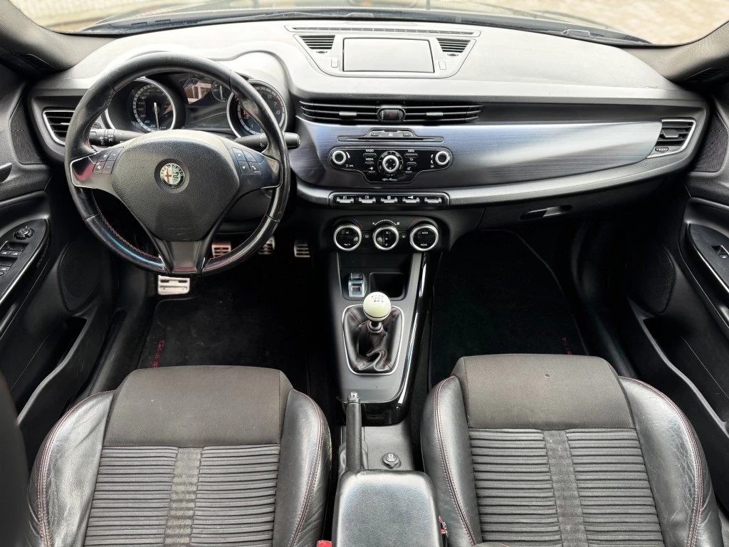 Hoofdafbeelding Alfa Romeo Giulietta