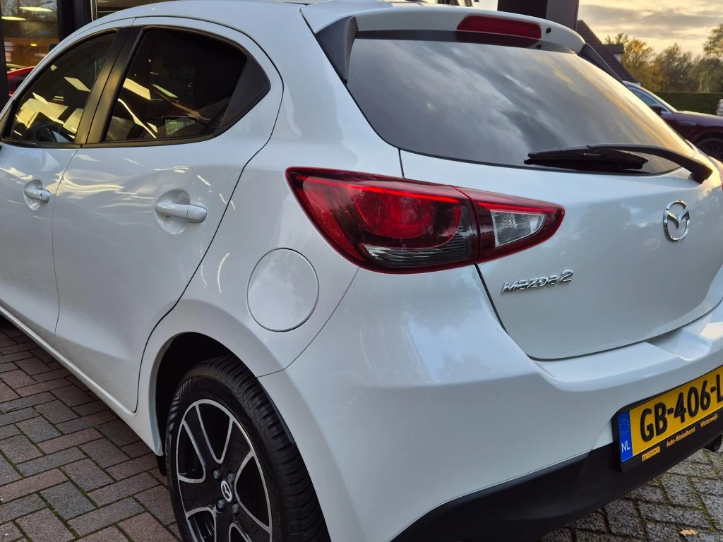Hoofdafbeelding Mazda 2