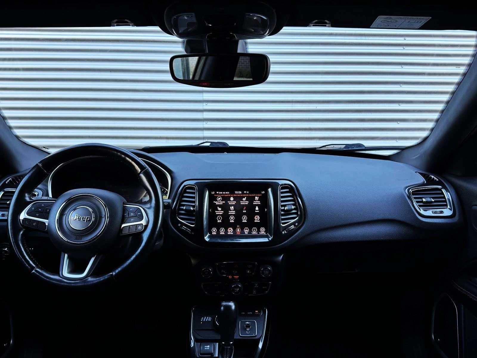 Hoofdafbeelding Jeep Compass