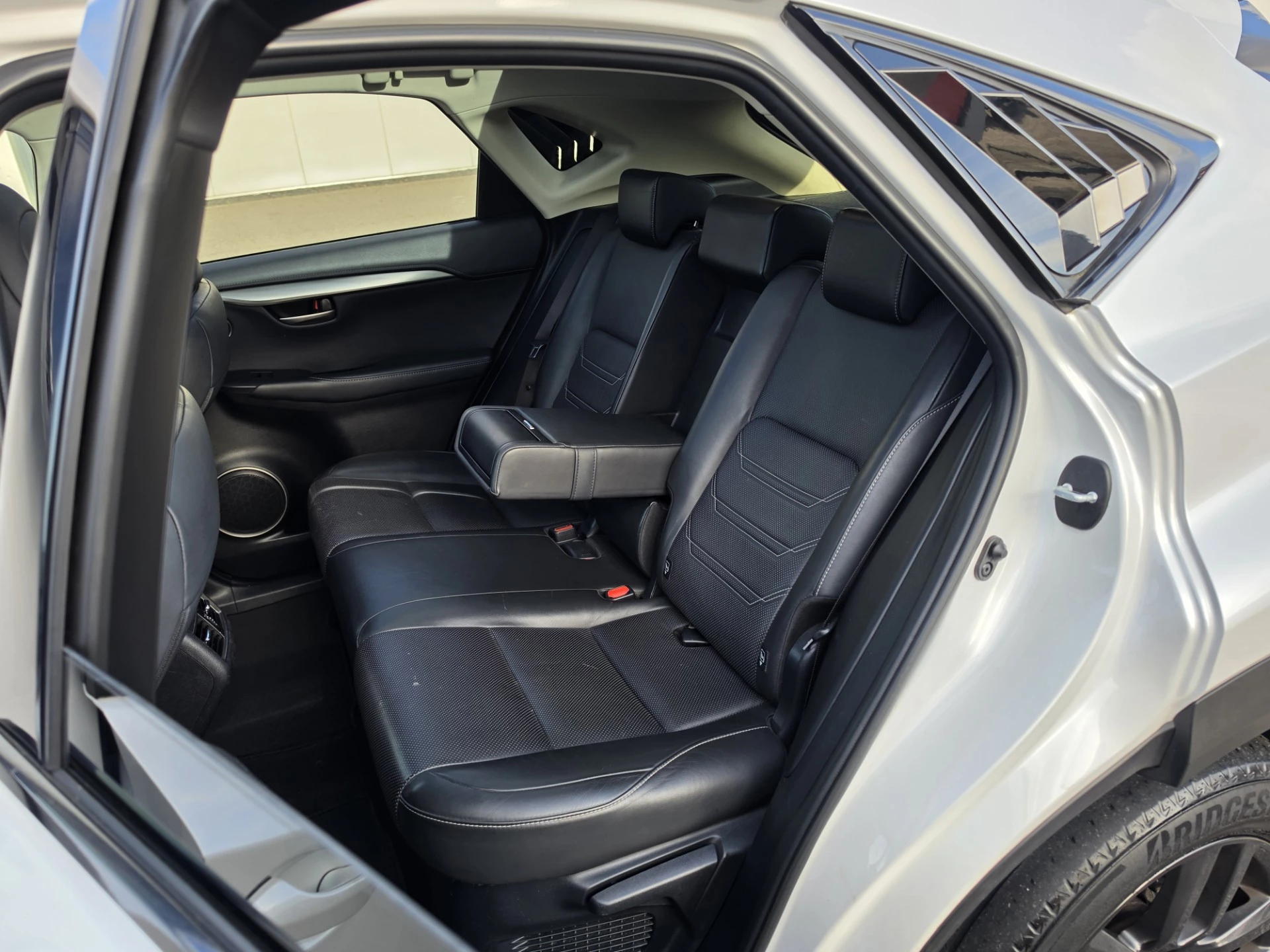 Hoofdafbeelding Lexus NX