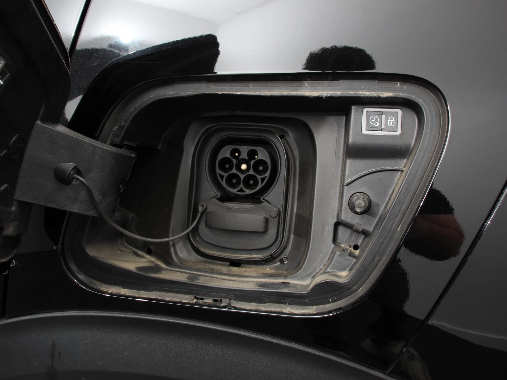 Hoofdafbeelding Peugeot e-2008