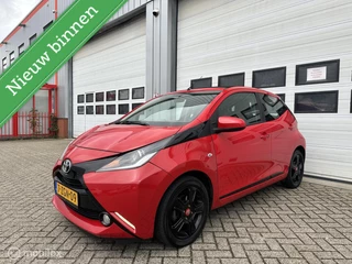 Hoofdafbeelding Toyota Aygo Toyota Aygo 1.0 VVT-i x-clusiv/Airco/Cruise/LM Velgen/Cabrio