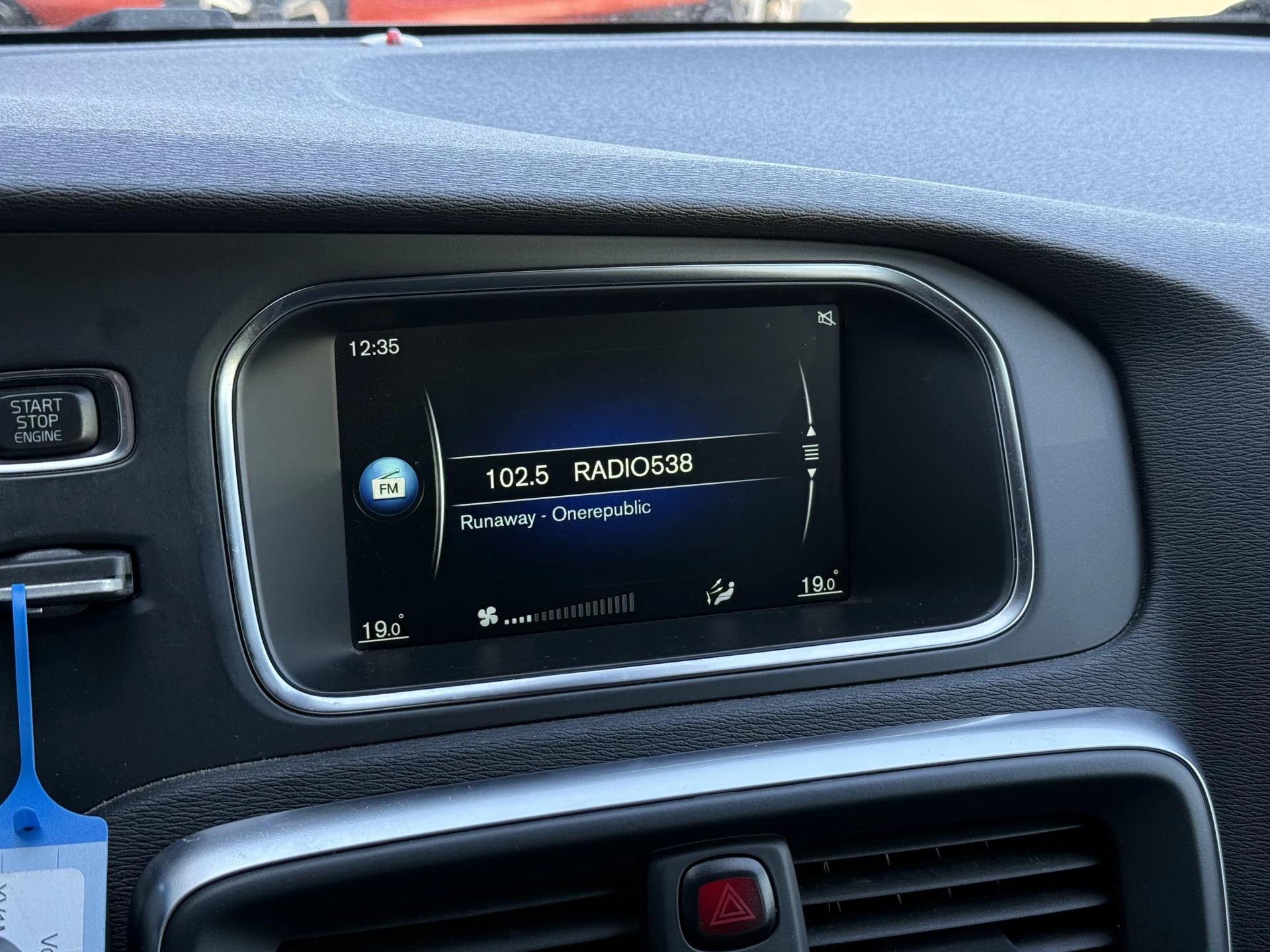 Hoofdafbeelding Volvo V40