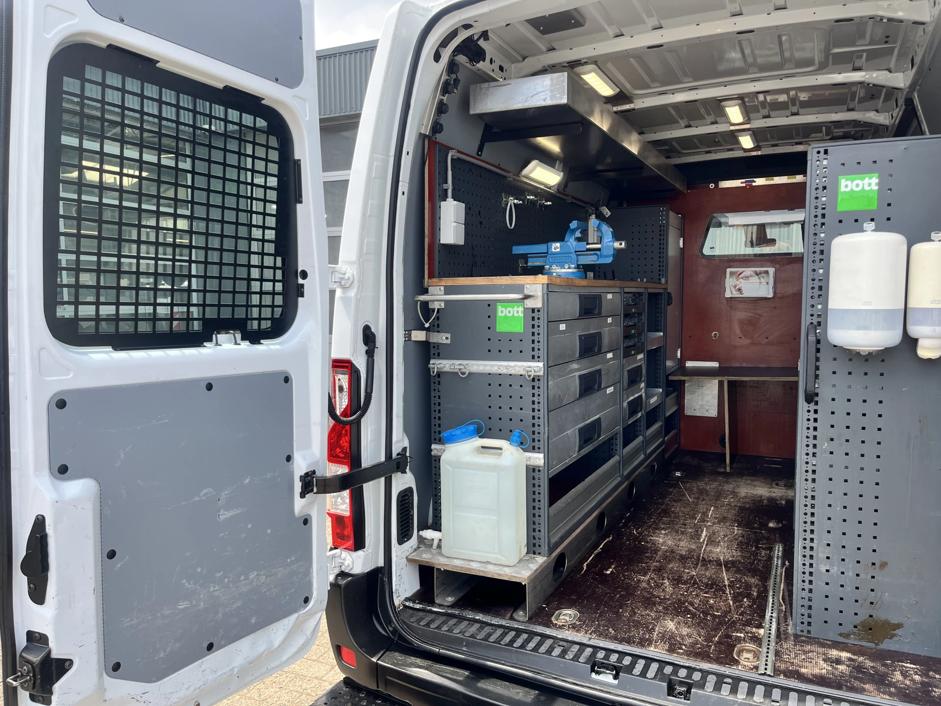 Hoofdafbeelding Opel Movano
