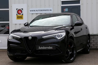Alfa Romeo Stelvio 2.0T 280PK AWD Veloce*Perfect Alfa Onderh.*Black pack/ACC met stuurhulp/H&K/Memorie/Camera/Leder/Stoelverw./Stuurverw./Dodehoek/DAB/LED/Elek. Klep/Parkeersens.V+A/21 inch LM*