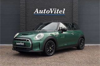 Hoofdafbeelding MINI Electric MINI Electric Cooper SE Classic 33 kWh | Sportleder | Stoelverwarming | Carplay | LED