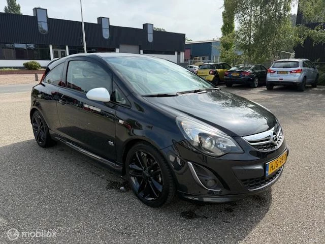 Hoofdafbeelding Opel Corsa