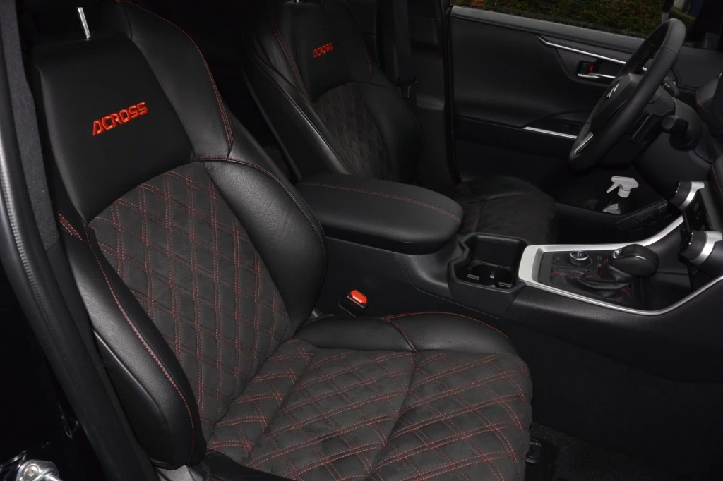 Hoofdafbeelding Suzuki Across