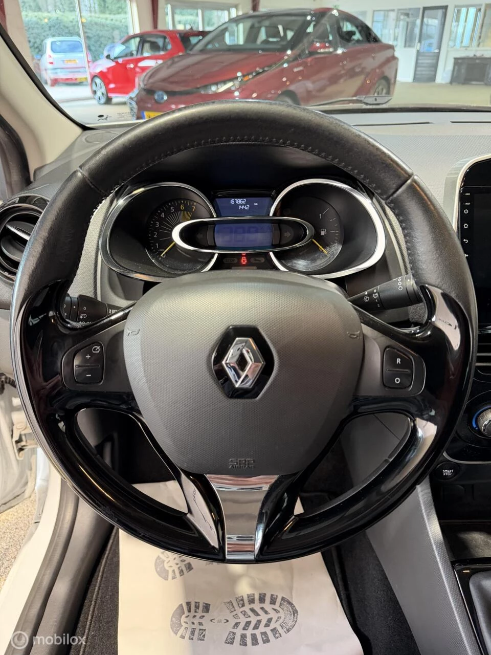 Hoofdafbeelding Renault Clio