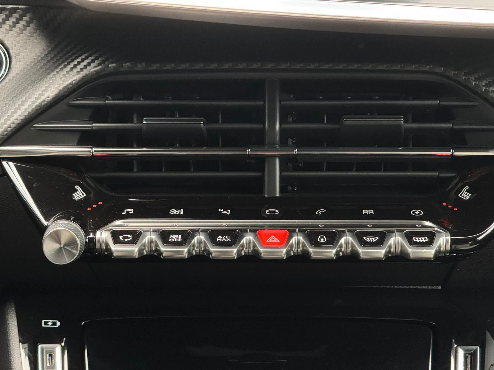 Hoofdafbeelding Peugeot e-208