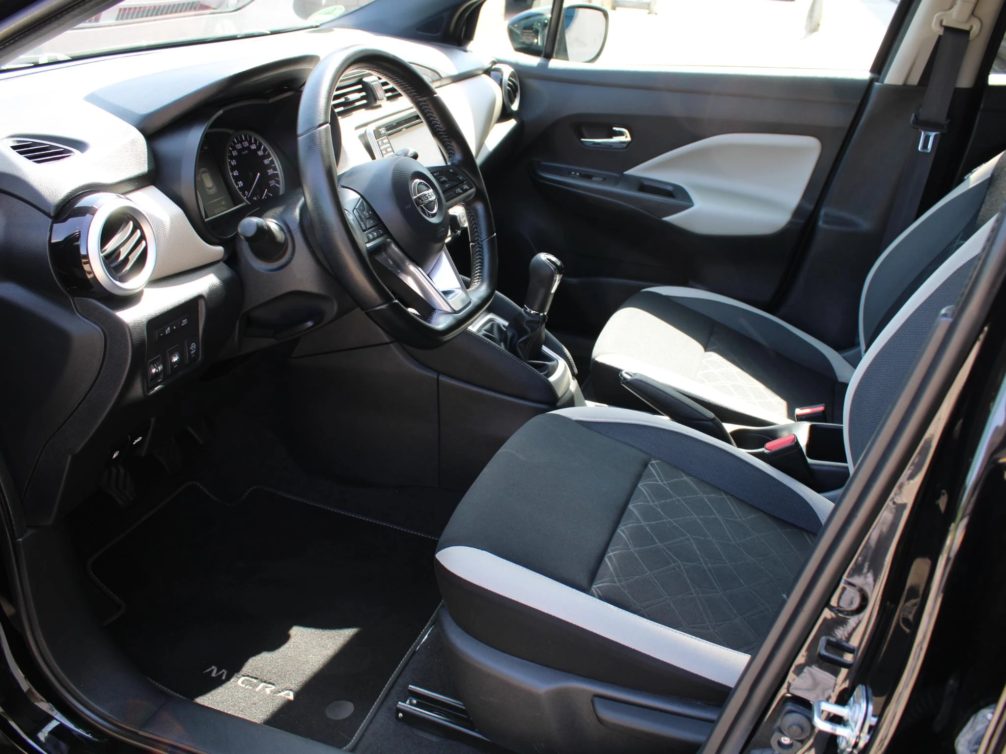Hoofdafbeelding Nissan Micra