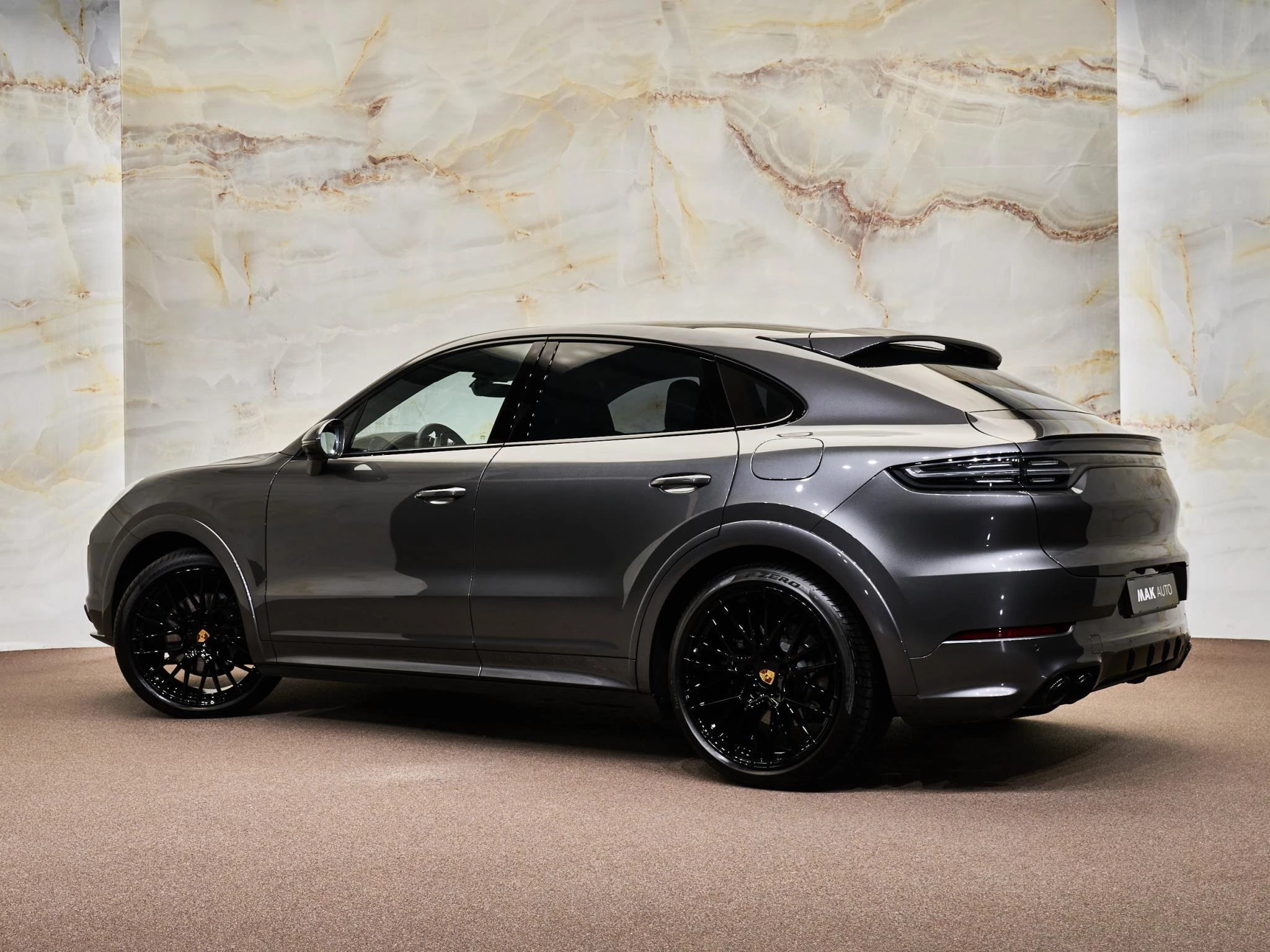 Hoofdafbeelding Porsche Cayenne