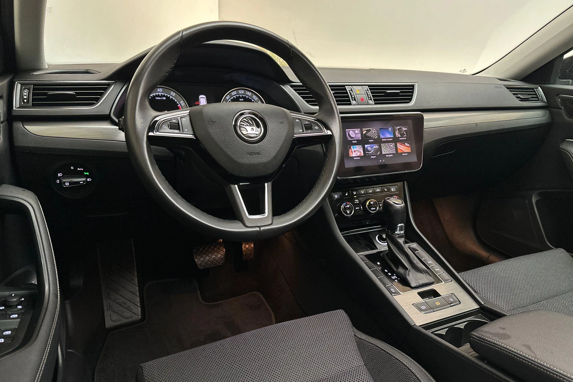 Hoofdafbeelding Škoda Superb