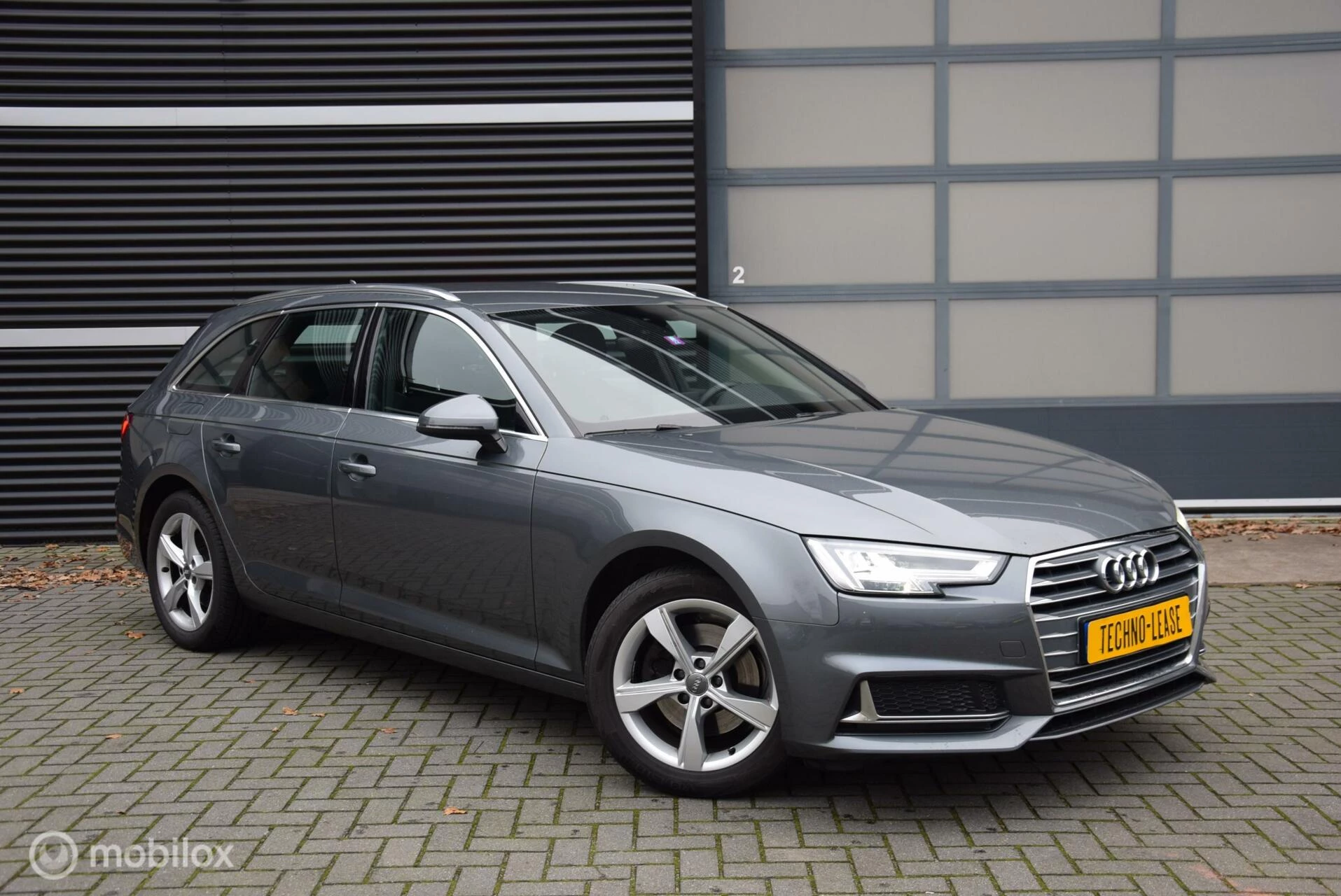 Hoofdafbeelding Audi A4