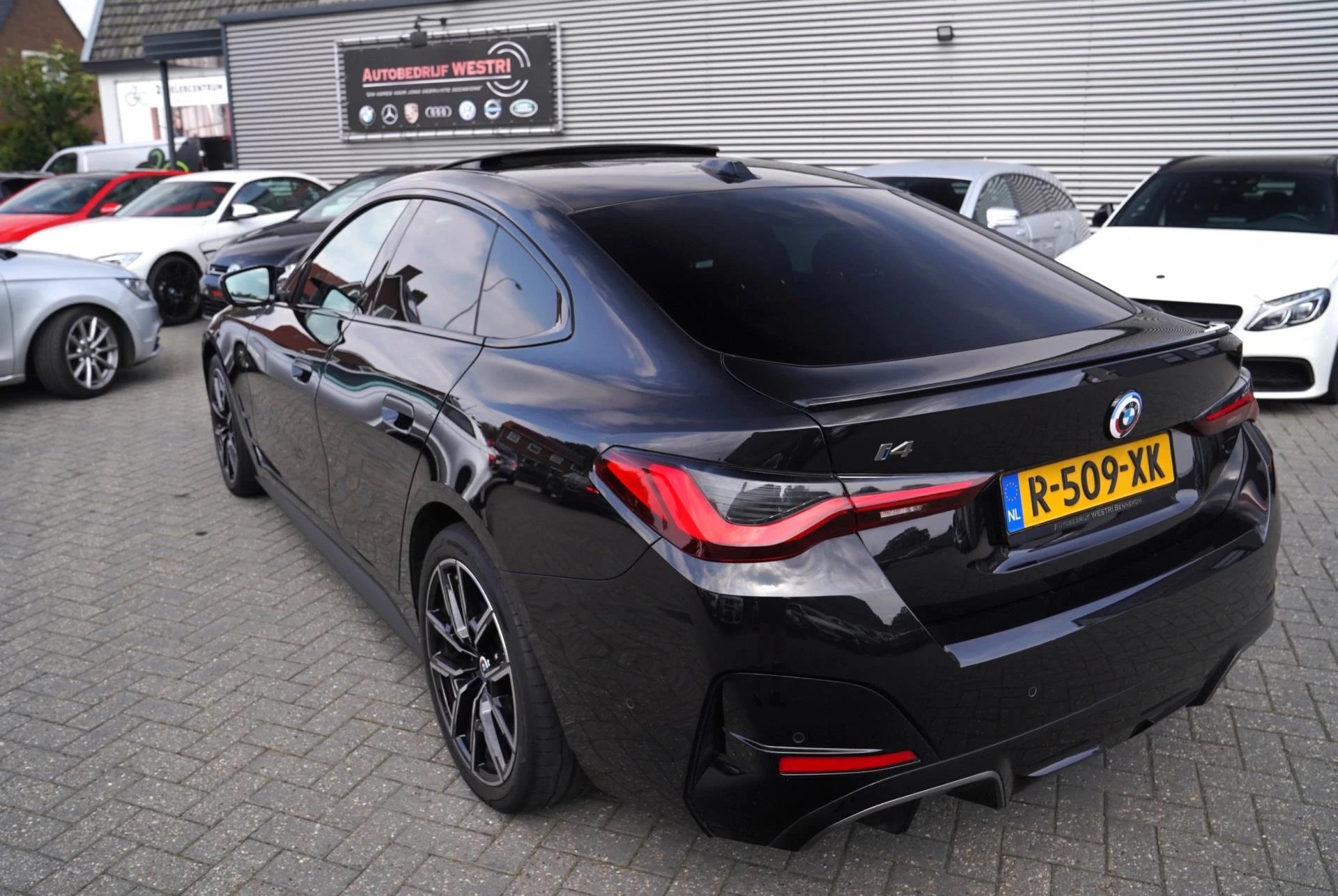 Hoofdafbeelding BMW i4