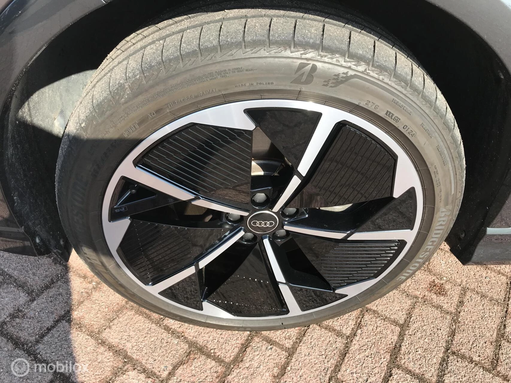 Hoofdafbeelding Audi Q4 e-tron