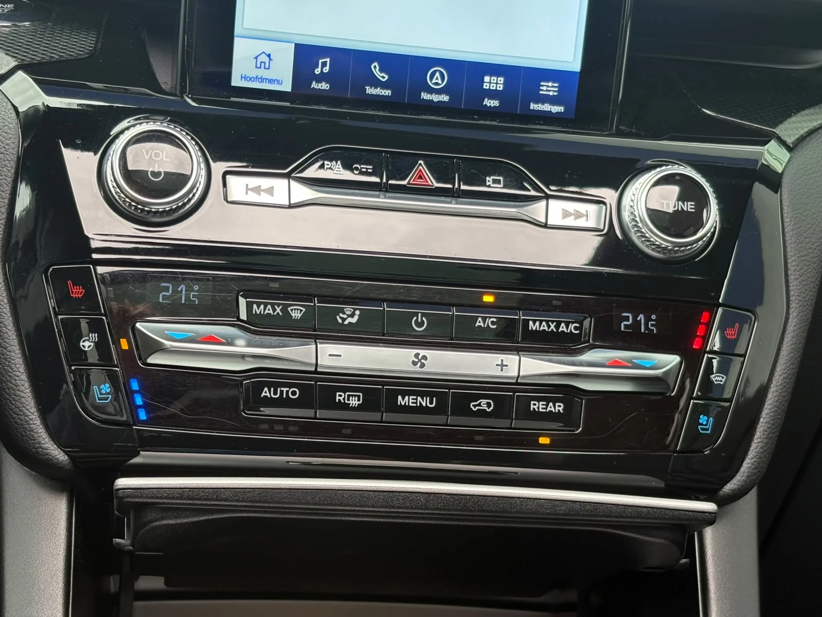 Hoofdafbeelding Ford Explorer